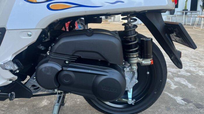 Shockbreaker belakang merk KTC Opex dan Wheeldop Velg belakang Yamaha Fazzio