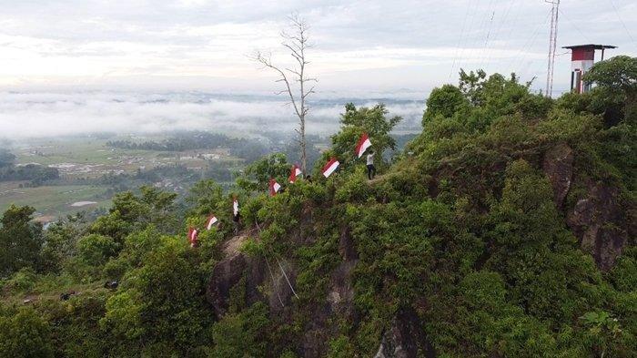 Tahun 2023, Pembenahan Destinasi wisata pendakian puncak Bukit Biru masuk dalam program Desa Sumber Sari, Kecamatan Loa Kulu, Kutai Kartanegara, Kalimantan Timur.TRIBUNKALTIM.CO/MIFTAH AULIA ANGGRAINI