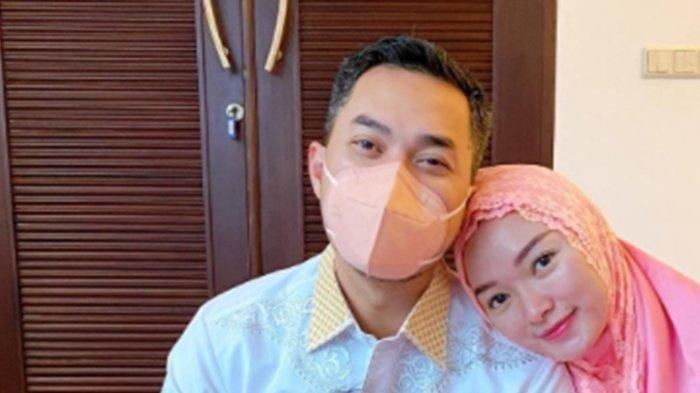 Zaskia Gotik dan Sirajuddin Mahmud Sabang