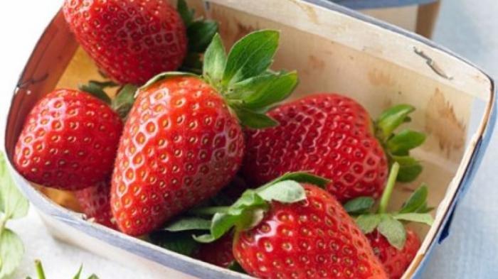 Buah Strawberry