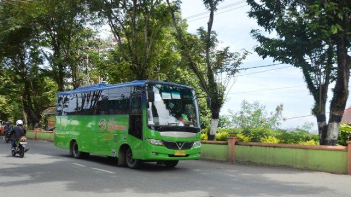 Bus Saum atau sarana angkutan umum untuk jurusan terminal Batu Ampar sampai Pelabuhan Karang Joang Balikpapan Utara. Transportasi ini disubsidi oleh Pemerintah Kota Balikpapan setiap penumpang yang memakai bus ini tidak dikenakan bayaran alias gratis. Paling banyak bus ini dimanfaatkan oleh pelajar beroperasi dari pagi menjelang siang hanya sampai sore saja.