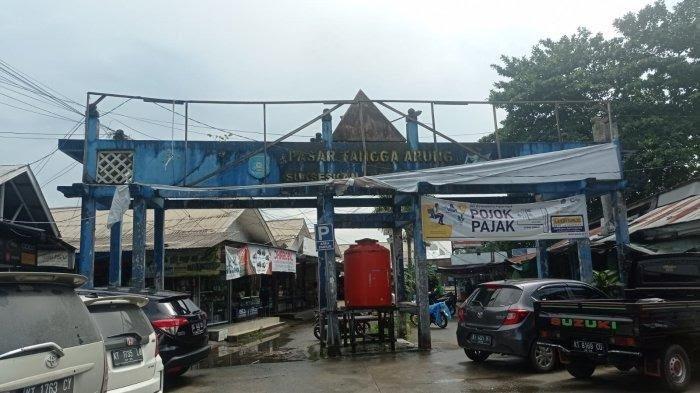 Pasar Tangga Arung, Tenggarong, Kutai Kartanegara, Provinsi Kalimantan Timur yang bakal direvitalisasi dalam waktu dekat.