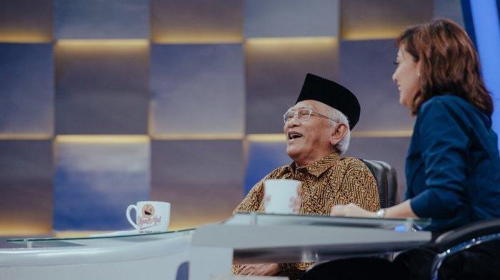 Gus Mus dan Najwa Shihab dalam acara Mata Najwa.
