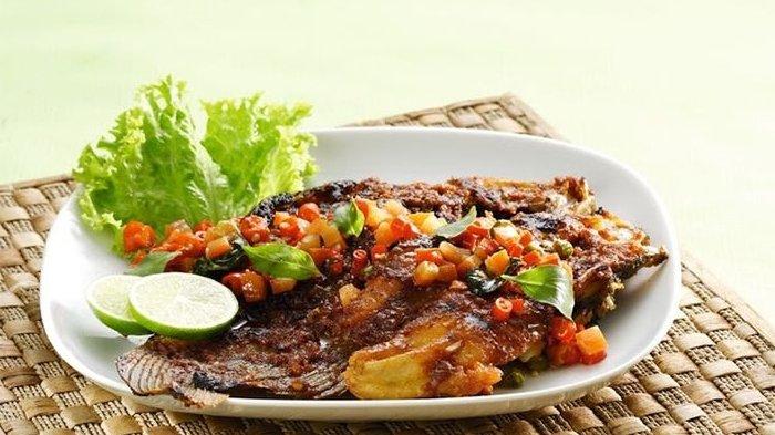 IKAN BAKAR KHAS SAMARINDA.