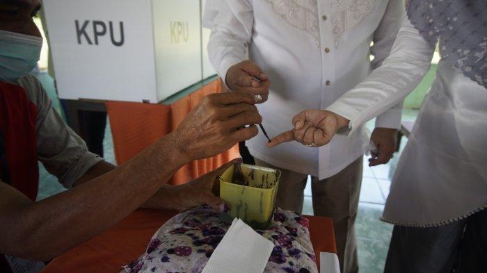 TINTA PEMILU. Simak penjelasan terkait informasi 10 tips dan cara menghilangkan noda Tinta Pemilu di tangan dan baju usai pencoblosan.
