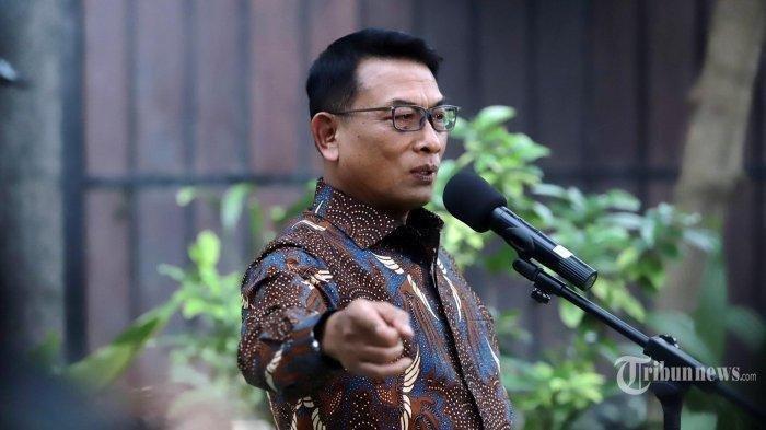 Kepala Kantor Staf Presiden Moeldoko memberikan keterangan pers di kawasan Menteng, Jakarta, Rabu (3/2/2021). Keterangan pers tersebut untuk menanggapi pernyataan Ketua Umum Partai Demokrat Agus Harimurti Yudhoyono terkait tudingan kudeta AHY dari kepemimpinan Ketum Demokrat demi kepentingan Pilpres 2024. Moeldoko membantah tudingan ICW yang menyeret nama putrinya.