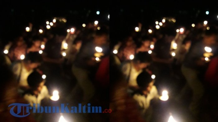 PASKAH 2025 - (ilustrasi) Perarakan lilin Paskah dari halaman samping gereja Kilometer 15 Karang Joang pada Malam Paskah, Sabtu (30/3/2018). Terjawab kapan Paskah 2025, cek Paskah 2025 tanggal berapa dan jadwal hari libur nasional sesuai kalender resmi. 