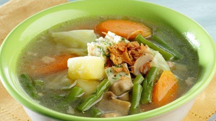 Kehadiran resep sup aneka sayuran yang enak ini sebagai menu sahur bakal bikin keluarga jadi lebih semangat bersantap.