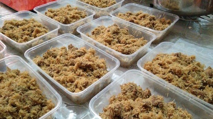 Serundeng sapi ala Mantau Fya.
