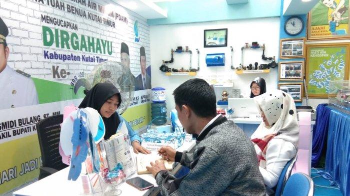 Pengunjung Expo Bisa Bayar Tagihan PDAM Tirta Tuah Benua di Stan PDAM ...