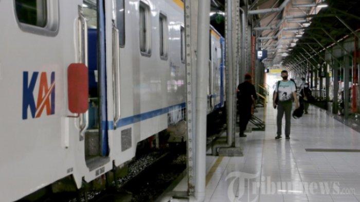 MUDIK GRATIS 2025 - Ilustrasi. Salah satu kereta di Stasiun Tawang, Semarang. 