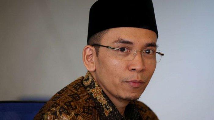 Gubernur Nusa Tenggara Barat Zainul Majdi atau Tuan Guru Bajang (TGB) saat mengunjungi Kantor Redaksi Kompas.com di Menara Kompas, Jakarta, Kamis (12/7/2018).