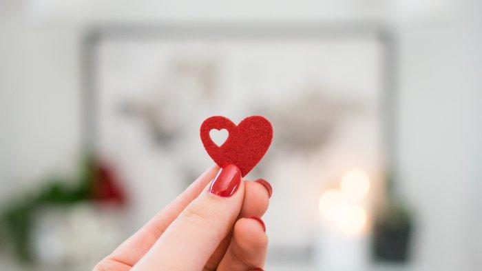 Ilustrasi cinta pada Hari Valentine. Contoh ucapan Hari Valentine yang bisa diberikan ke pacar.