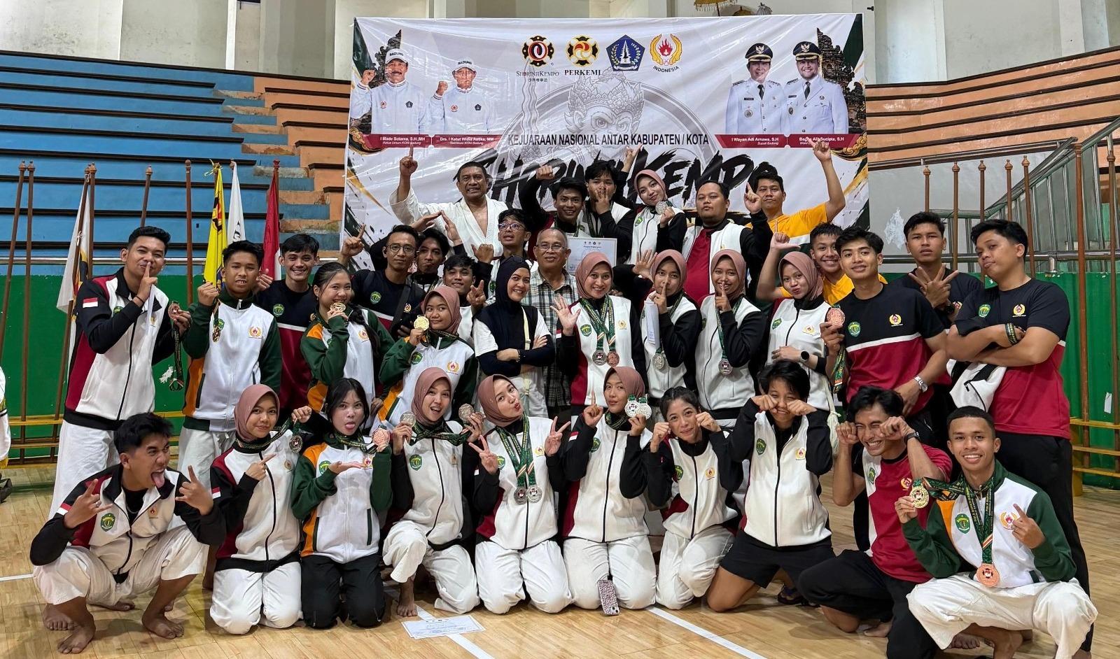 Remaja Kaltim Sabet Emas Kempo di Bali