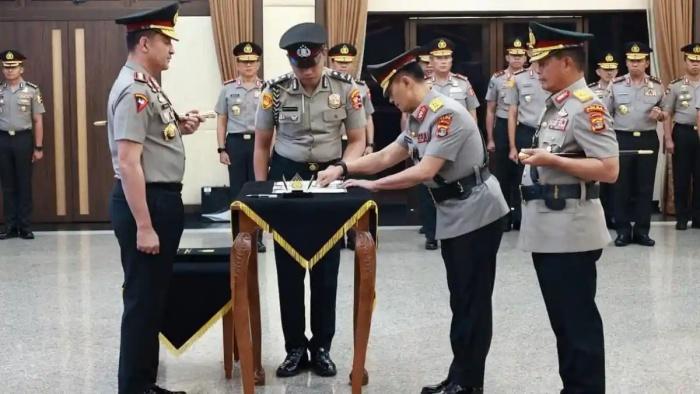 Daftar Lengkap 28 Jenderal Bintang 3 Polri dan Mutasi Terbaru
