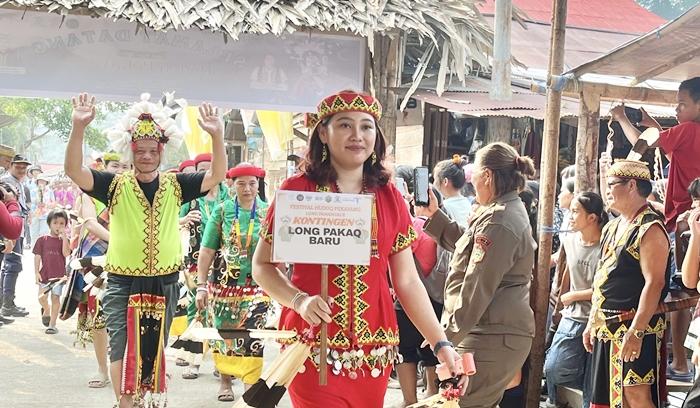 Generasi Muda Dominasi Festival Hudoq Pekayang, Disparpora Mahulu pacu Regenerative Tourism