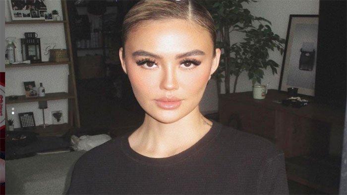 TOLAK PROMOSI  di CLUN STRIPTIS -- Agnez Mo tegas tolak tawaran promosi lagunya di club striptis