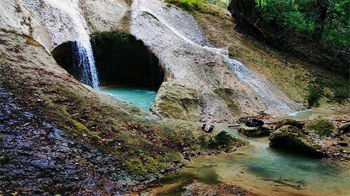 Air Terjun Love Noinbila