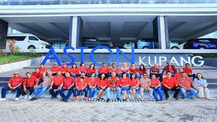 Alumni SPENSA 88 'Bataikat Jadi Satu' Saat merayakan Syukuran Tahun Baru 2024 di Aston Hotel