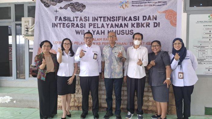 BKKBN - Kementerian Kependudukan dan Keluarga Berencana / BKKBN NTT menyelenggarakan pelayanan KB Perusahan sebagai bentuk dari Fasilitasi Intensifikasi dan Integrasi Pelayanan KBKR di Wilayah Khusus di Klinik STIKES Citra Husada Mandiri Kupang (CHMK) pada Rabu (7/5/2025).