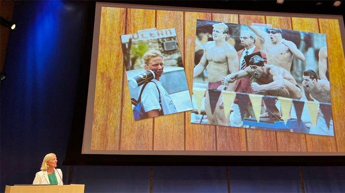 Catherine McKenna, mantan Menteri Lingkungan Hidup dan Perubahan Iklim Kanada dan peneliti senior di Sekolah Iklim Columbia, tidak pernah membayangkan menjadi seorang politisi.