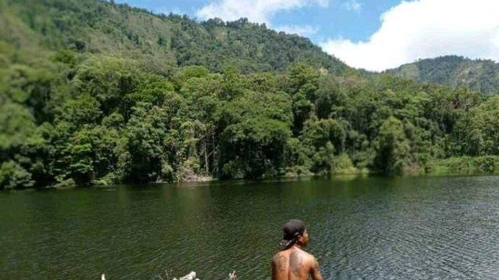 Danau Tiwusora, Kecamatan Lepembusu Kelisoke, Kabupaten Ende, NTT.