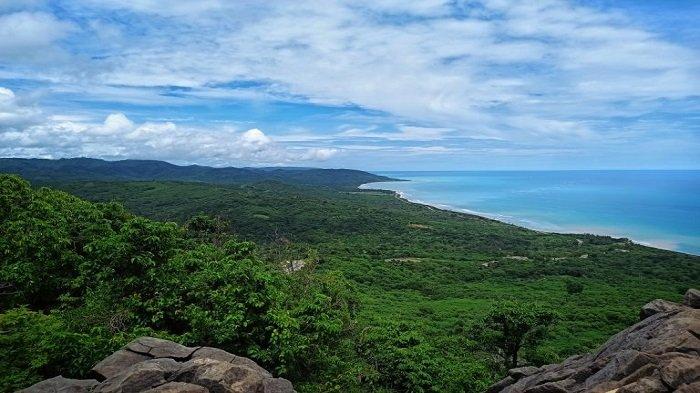 Fatubraun salah satu destinasi wisata yang ada di Kelurahan Buraen dan menjadi daya tarik sehingga banyak yang datang berkunjung di Buraen.