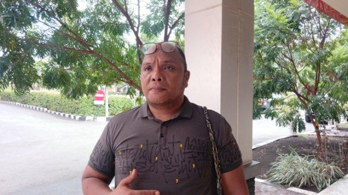 Kuasa hukum Ipda Rudy Soik, Ferdy Maktaen pada Selasa, 22 Oktober 2024 menandatangani Polda NTT.