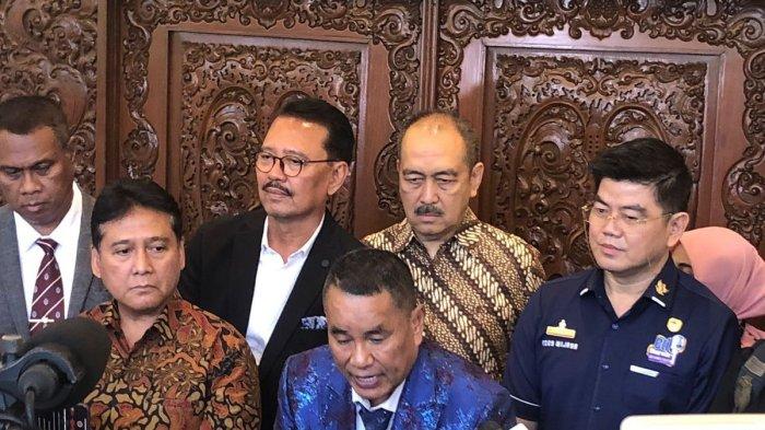 Hotman Paris hingga Hariyadi Sukamdani sambangi Kantor Kemenko Perekonomian meminta kejelasan soal pajak hiburan pada Senin (22/1/2024).(