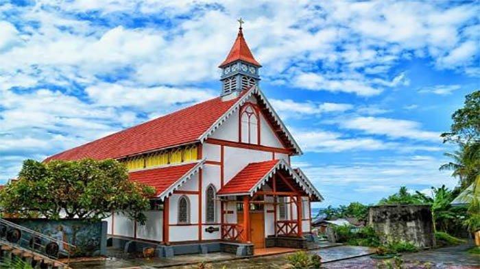 Wisata NTT: Gereja St Ignatius Loyola, Seni Eropa-Flores yang Unik di Maumere