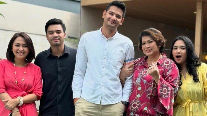 Profil Kevin Hillers pemain sinetron Ikatan Cinta.