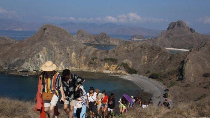Obyek wisata Manggarai Barat menunggu diberlakukan New Normal serta dibuka kembali obyek wisata di TN Komodo, Jumat, (29/5/2020).