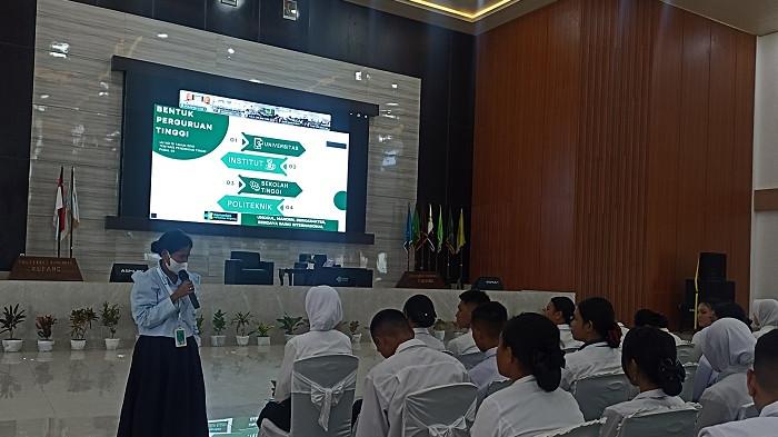 POLTEKKES KEMENKES 10