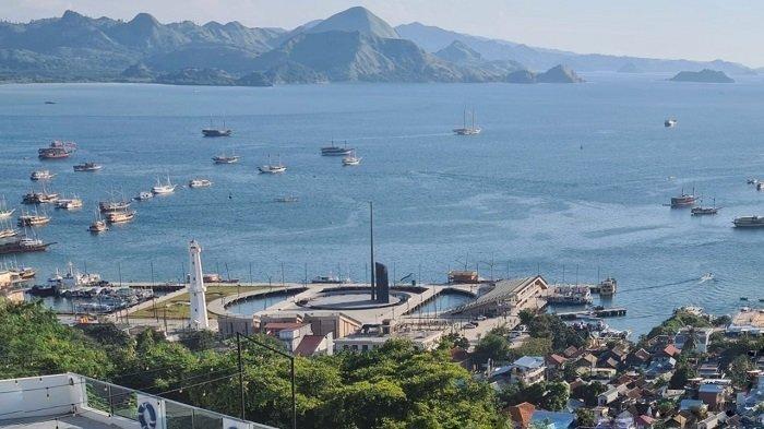 Pelabuhan Waterfront Marina Labuan Bajo yang selama ini digunakan sebagai tempat berlabuh kapal-kapal penumpang. Rabu 7 Juni 2023.