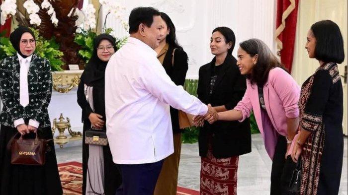 Linda Adoe, bersama para pemeran Film The Woman From Rote Island saat bertemu dengan Presiden RI, Prabowo Subiyanto, beberapa hari lalu, pasca Film WFRI lolos Official Selection Oscar 2025