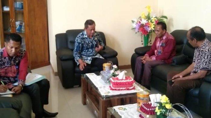 SILATURAHMI -Pengurus KSP Kopdit Pintu Air Rotat-Indonesia silaturahmi kepada  Wakil Bupati Sumba Barat Daya (SBD, Marthen Christian Taka,S.Ip, Kamis, 13 Juli 2023.