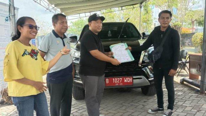 UT Kupang mendapat satu unti mobil dinas jenis fortuner dari UT Pusat