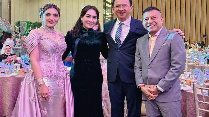 Puput Nastiti Devi  didampingi sang suami, Basuki Tjahaja Purnama hadir pesta ultah Ashanty istri Anang Hermansyah.