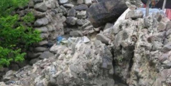 Runtuhan Benteng Lohayong di Pulau Solor