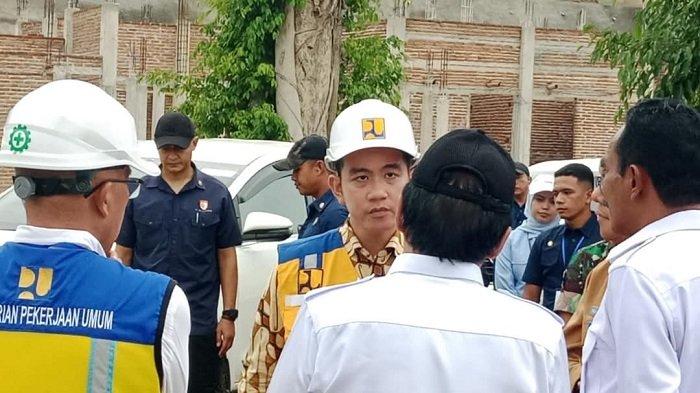 Wakil Presiden Republik Indonesia, Gibran Rakabuming Raka, melakukan kunjungan kerja ke Desa Rendubutowe, Kecamatan Aesesa Selatan, Kabupaten Nagekeo, Selasa, 6 Mei 2025, untuk meninjau langsung progres pembangunan Bendungan Mbay/Lambo.