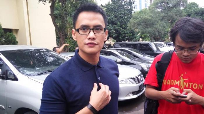 Presenter Choky Sitohang saat di Mapolda Metro Jaya, Kamis (31/3/2016).