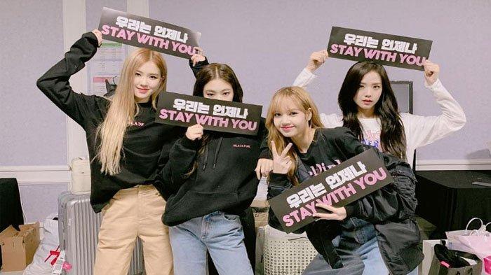 BLACKPINK 2018 TOUR IN YOUR AREA POSTER BLACKPINK - BLACKPINK 2018