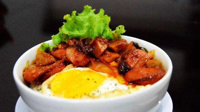 Hanya di Waroenk, Sedapnya Loco Rice modifikasi racikan menu Hawaii ...