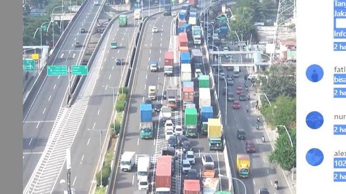 Kemacetan terjadi di Jalan Yos Sudarso dan Jalan Tol Akses Tanjung Priok yang mengarah ke Pelabuhan Tanjung Priok, Jakarta Utara pada Rabu pagi.jadi Berita Viral