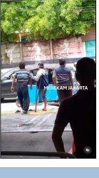 pertikaian antar sopir bajaj di wilayah Kemayoran Jakarta