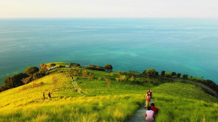tanjung kajuwulu