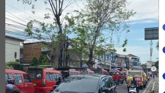 Berita Viral Sopir Angkot Protes Dishub Jakarta Utara Tambah Rute Armada Transjakarta Pulogadung