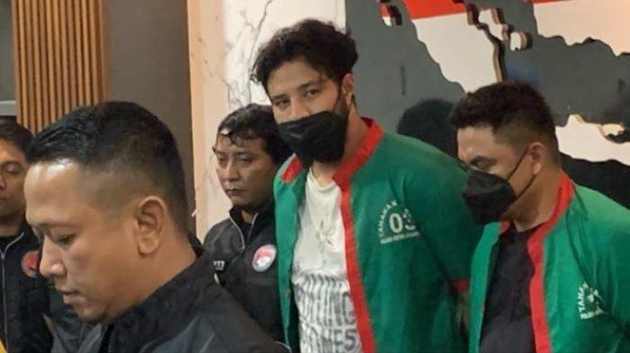 Ammar Zoni ditangkap lagi ketiga kalinya karena kasus narkoba.