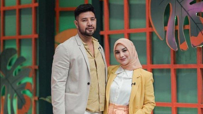 Ilustrasi Ammar Zoni dan Irish Bella.