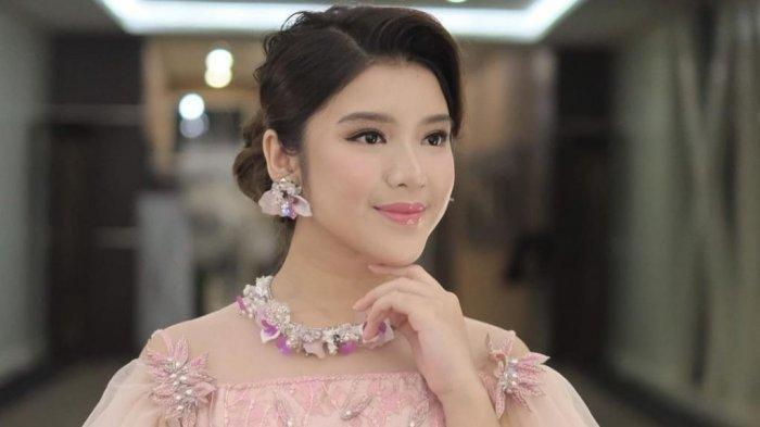 Tiara Andini Kaget Harga Nail Art di MV Terbaru Senilai Rp 3 M